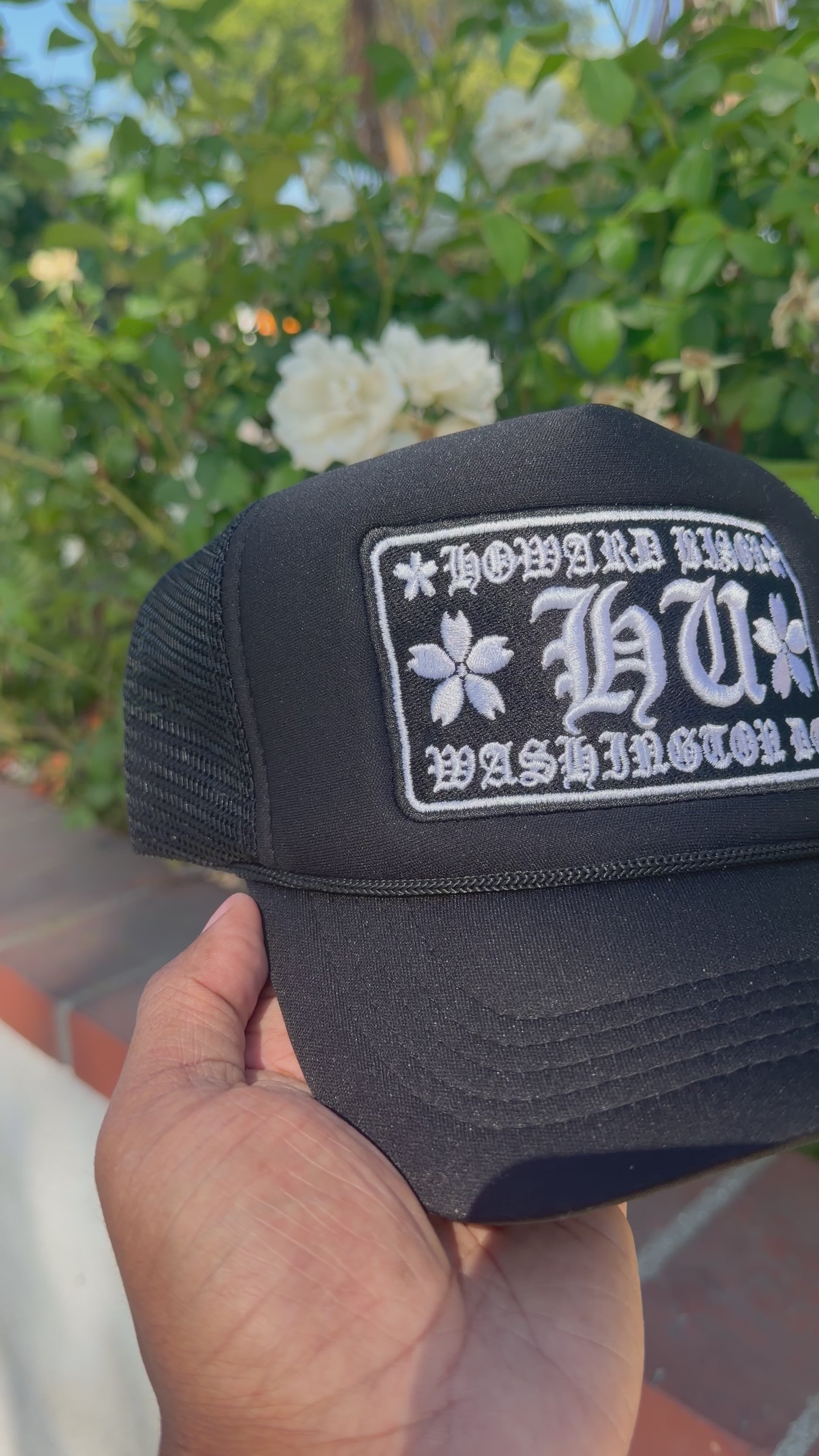 Howard Bison Old English Trucker